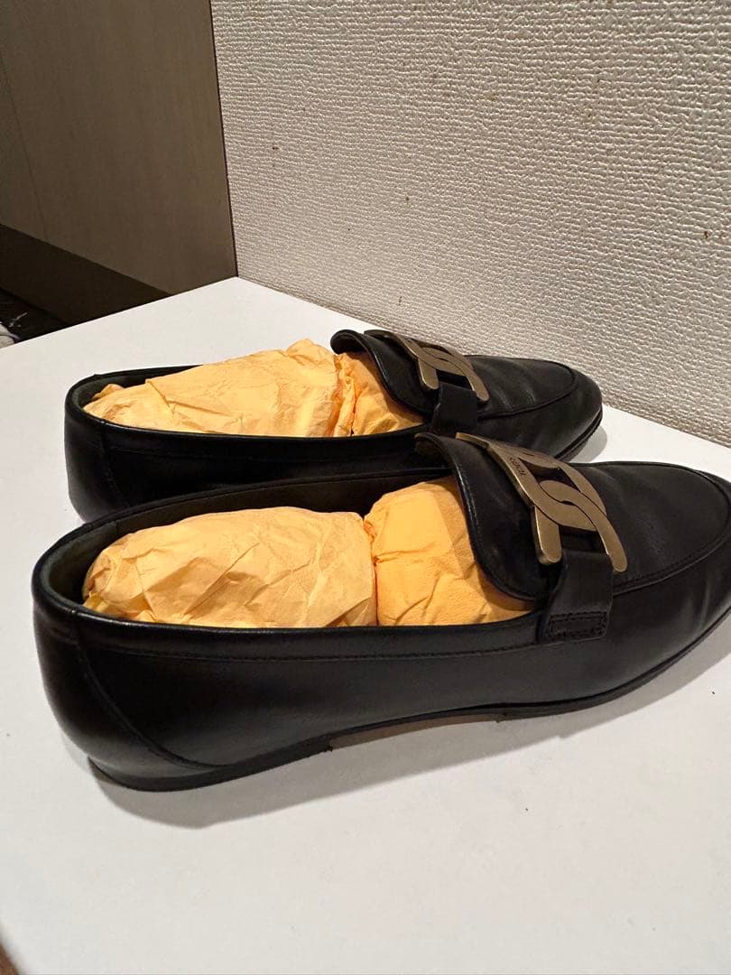 TOD'S 黒レザー ローファー 保存袋付き