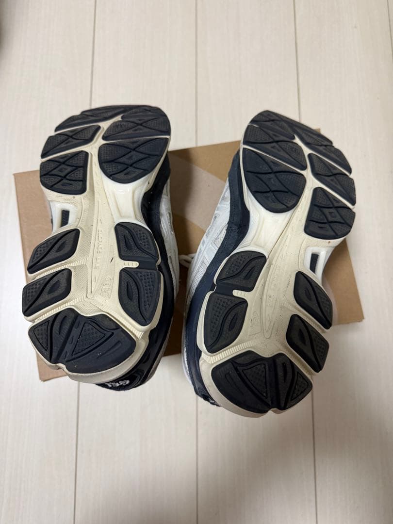 靴 asics GEL-NYC WHITE/SMOKE GREY