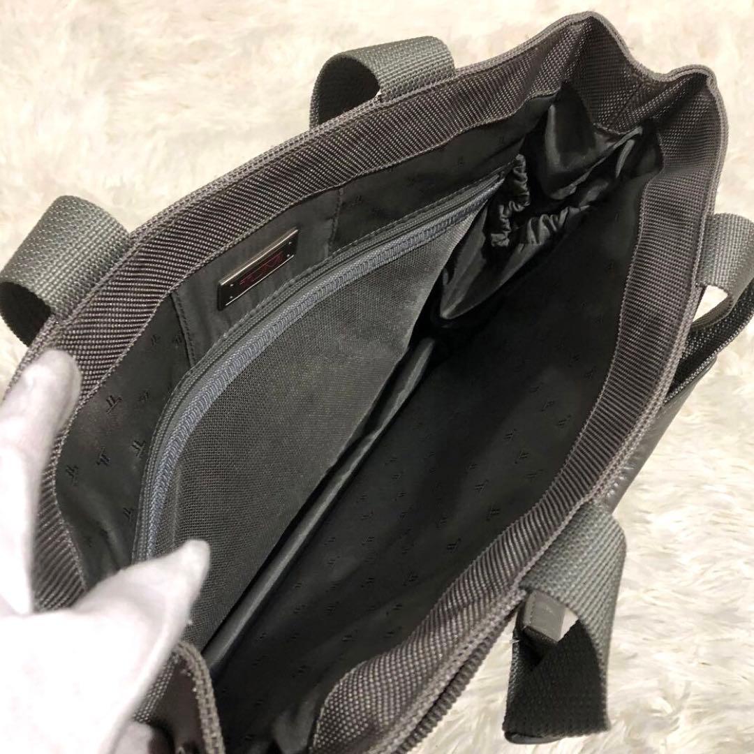 新品同様✨TUMI タスクトート ビジネスバッグ 26190S4