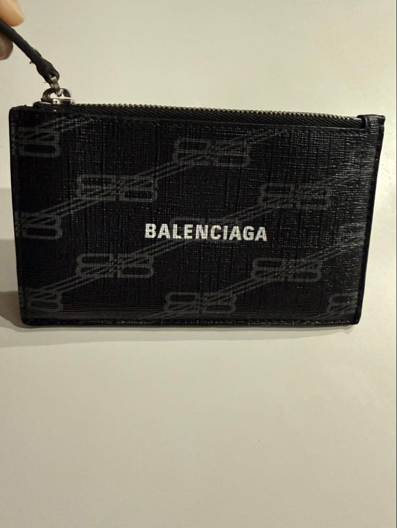 BALENCIAGA ブラックケース