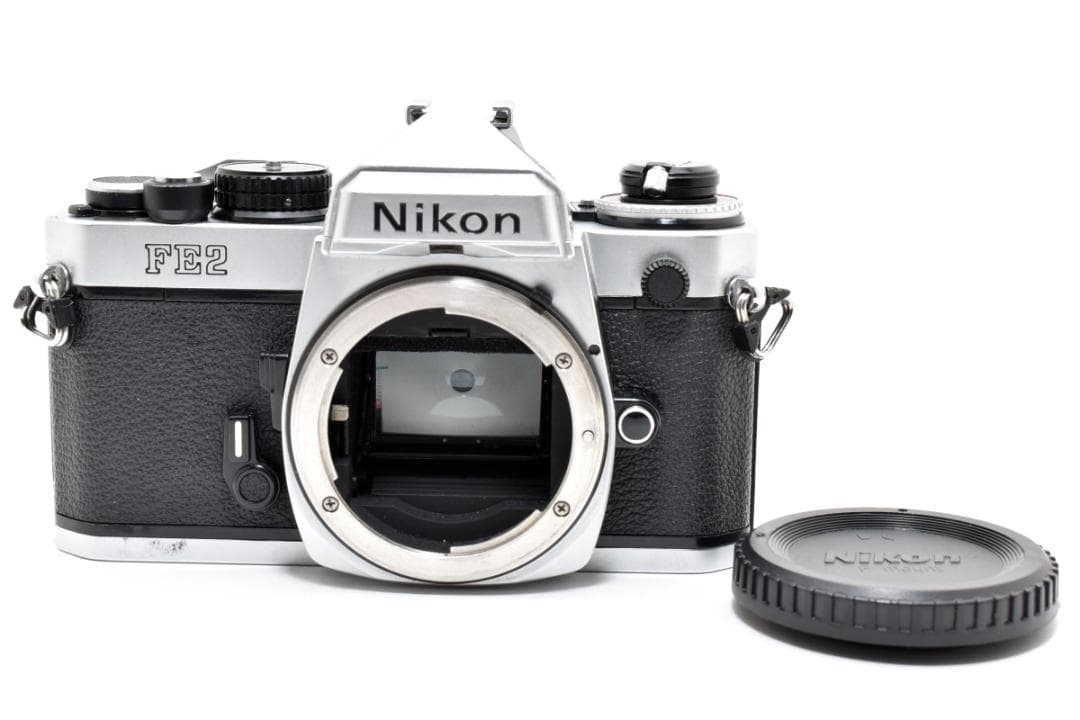 美品 NIKON FE2 シルバー フィルムカメラ モルト新品交換済 B770