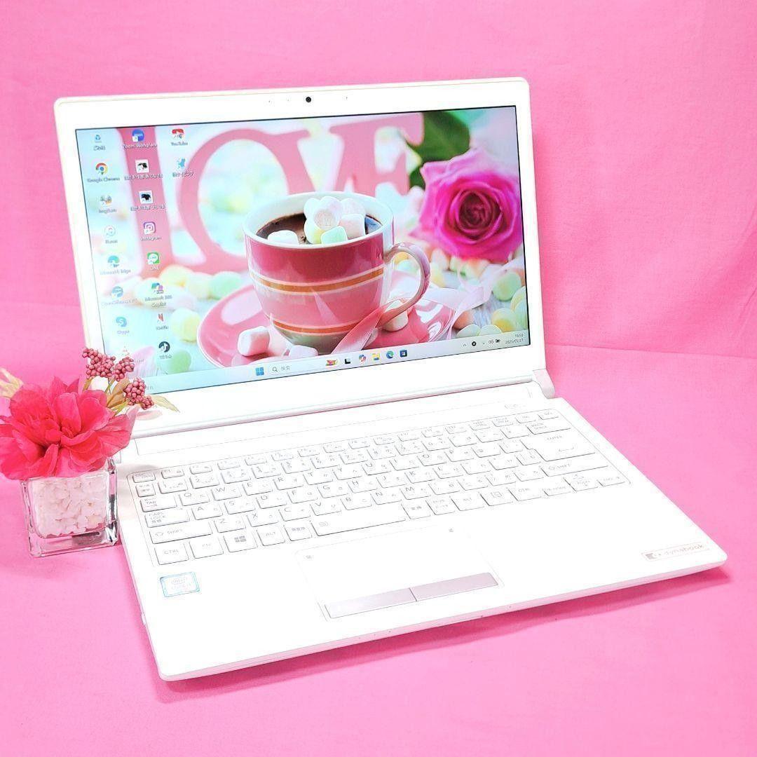 D33 第6世代i3/SSD/8GB 東芝小型ノートパソコン Windows11