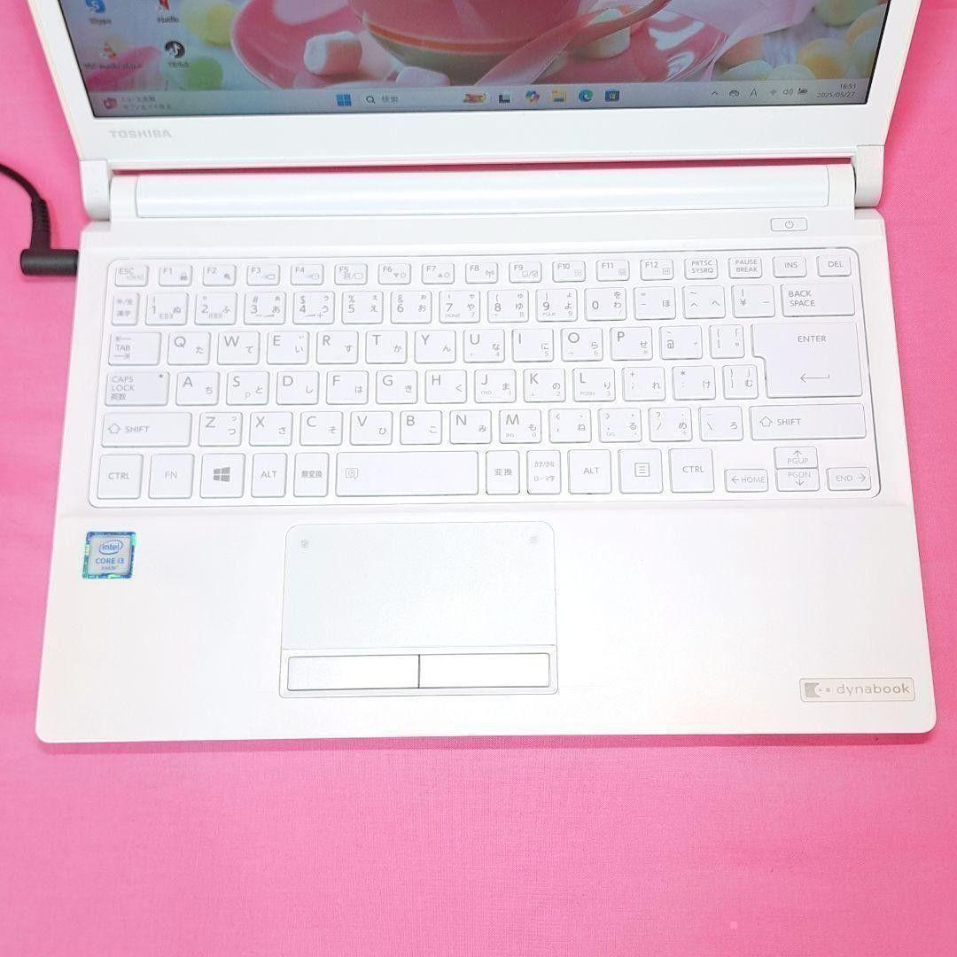 D33 第6世代i3/SSD/8GB 東芝小型ノートパソコン Windows11