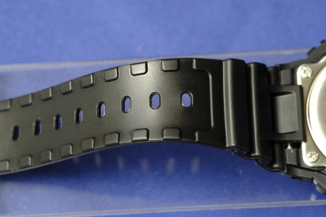 【美品】G-SHOCK DW-5600BB オールブラック／箱有り (152)