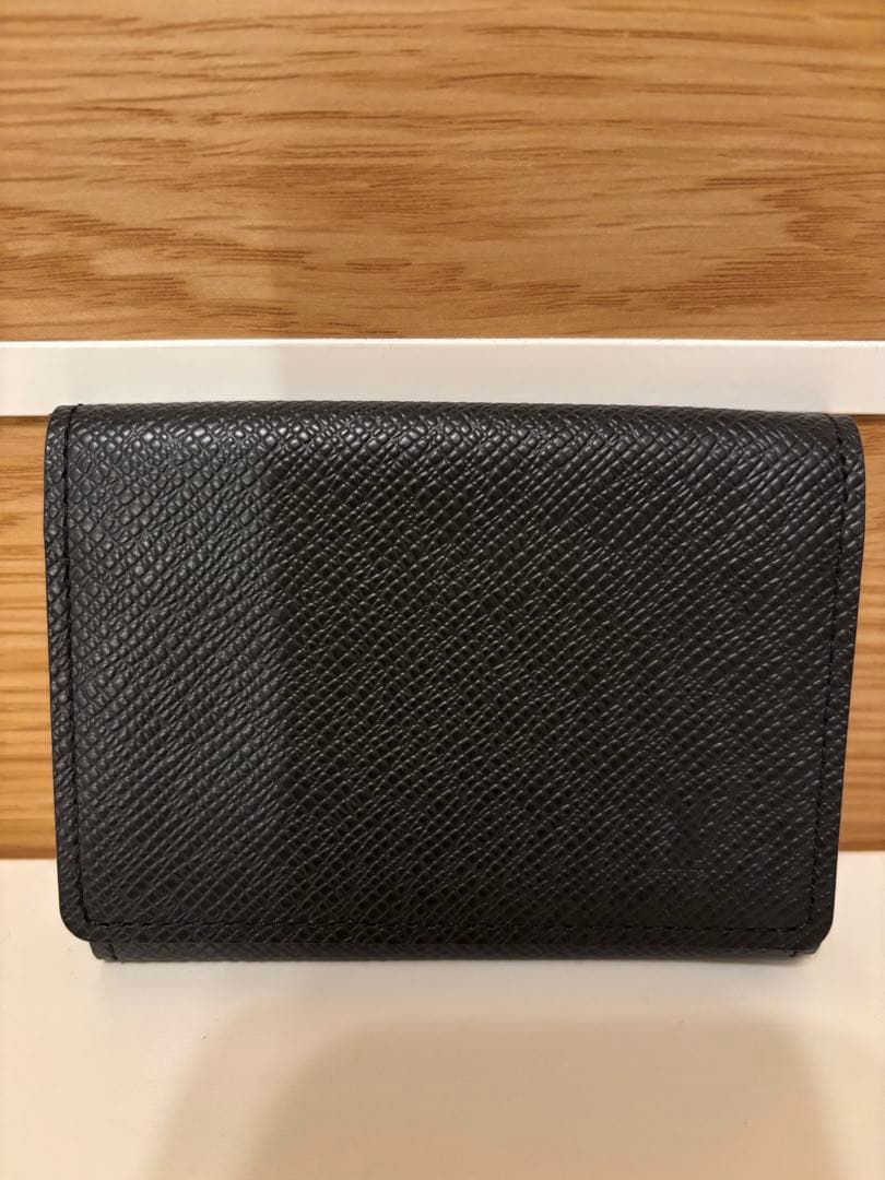 LOUIS VUITTON ブラック名刺入れ タイガ