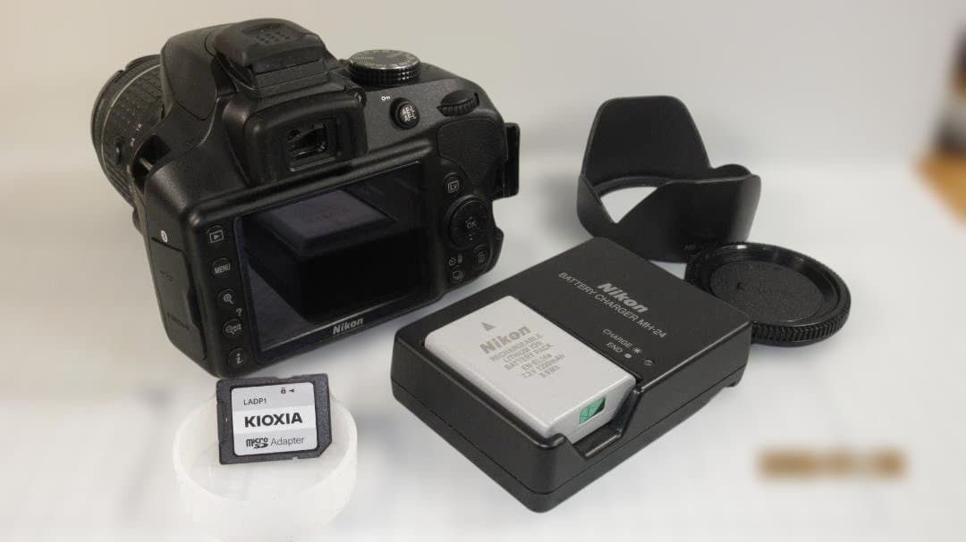 Nikon D3400 デジタル一眼レフカメラ 18-55mmレンズ付き極上品