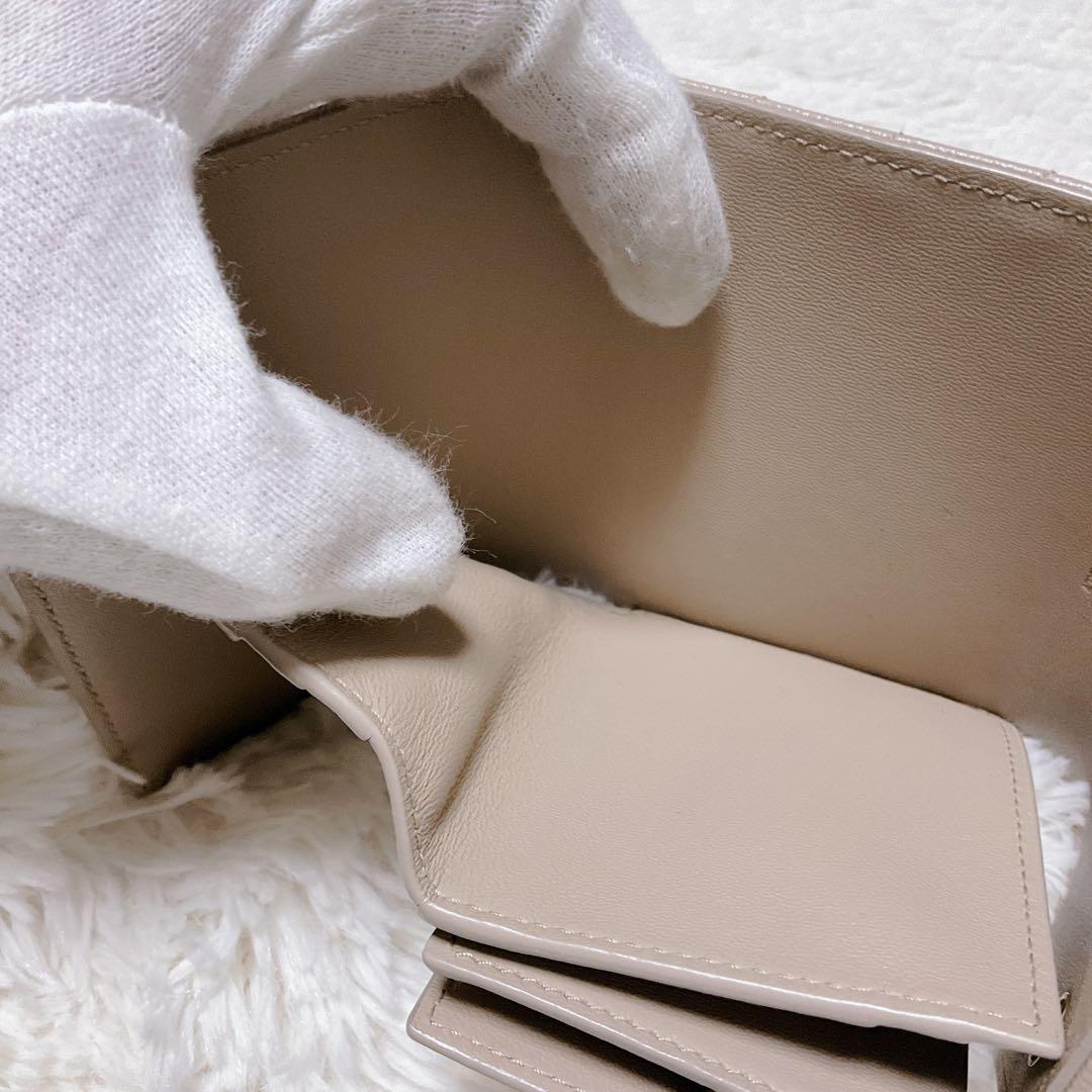 ♡付属品完備♡イヴサンローラン 三つ折り財布 YSL キャビアスキン ベージュ