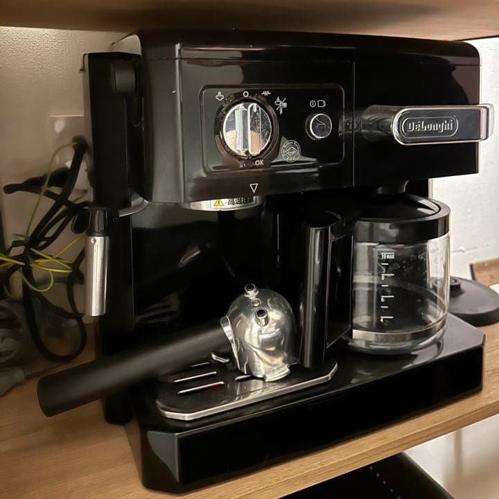 デロンギ　コーヒーメーカー【直接引き取りなら1999円引き】