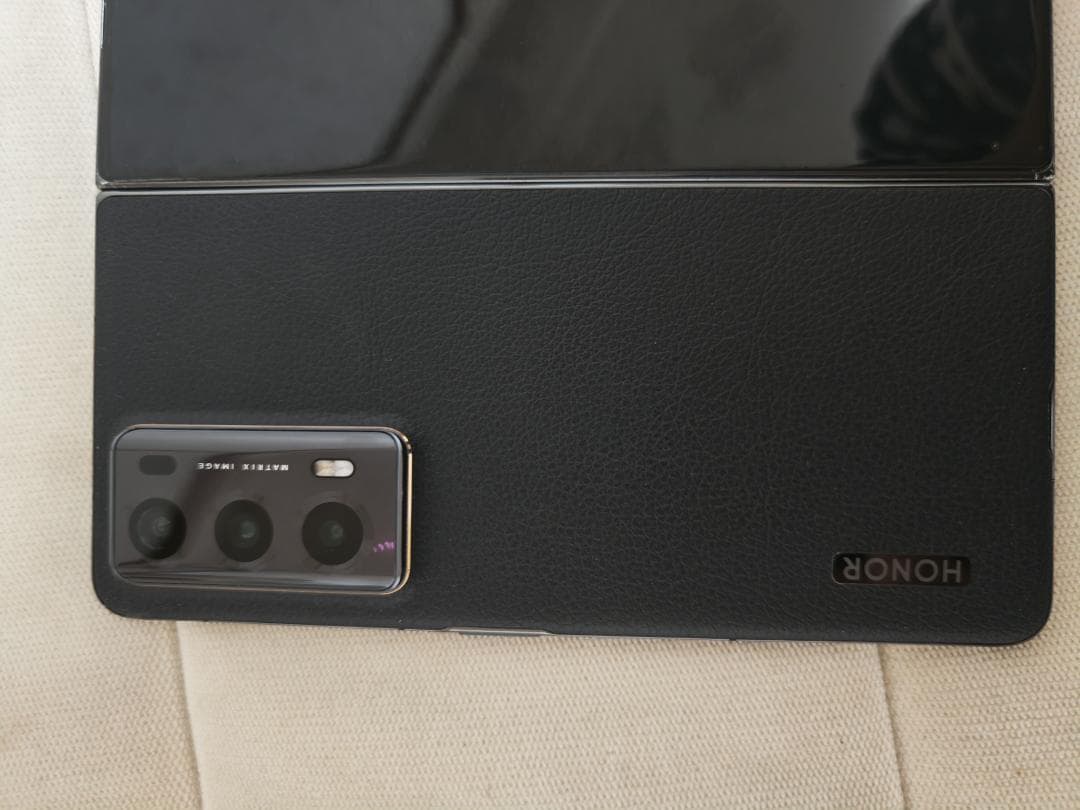 HONOR Magic V2 Simフリー 保護フィルム+ケース付き