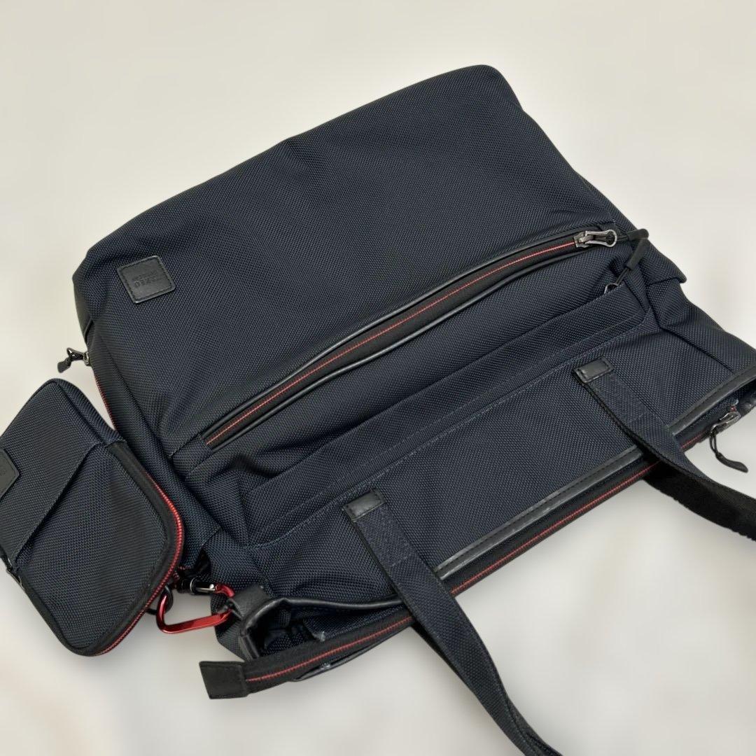 美品　タケオキクチ 定価2.7万円 ビジネス トートバッグ スマホポーチ　A4