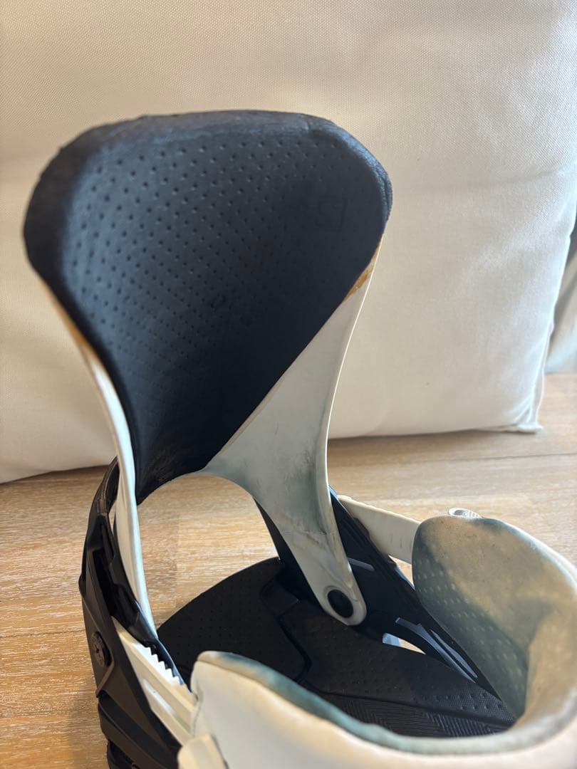 SALOMON スノーボード　ビンディング　バンクシー