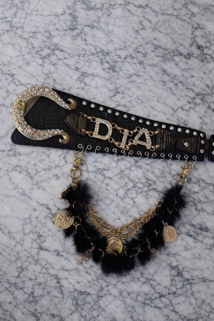 d.i.a Y2K ベルト　オメガバックル