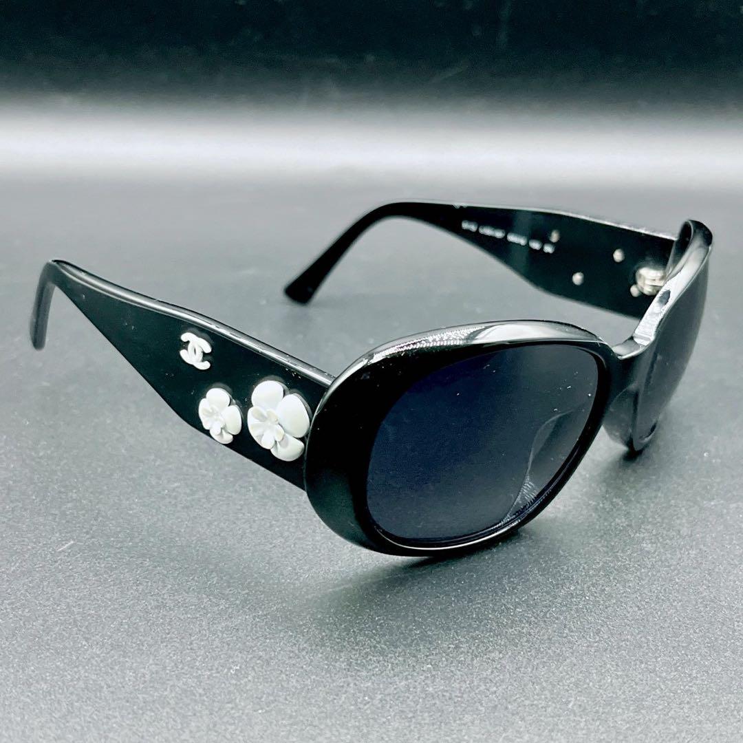 小物 CHANEL sunglasses Camellia White y2k