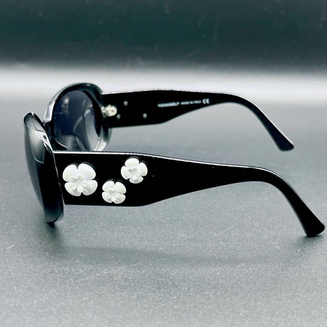 小物 CHANEL sunglasses Camellia White y2k