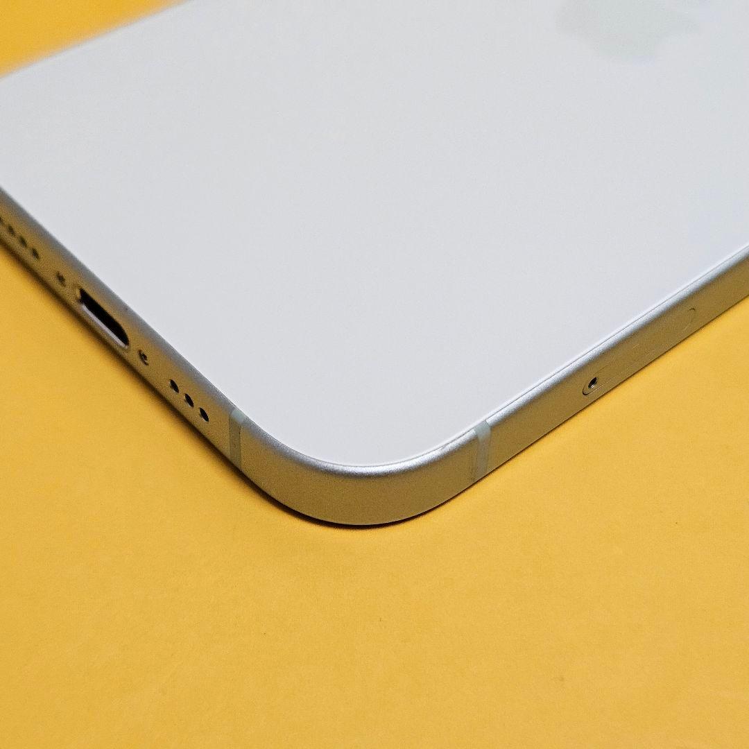 iPhone 15 128GB｜24時間以内発送#056