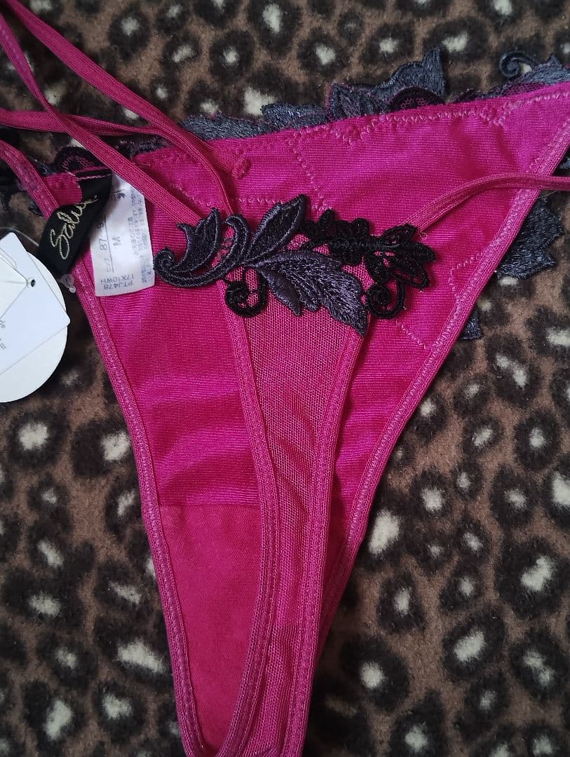 ワコール サルート 店舗限定 歌舞伎 78G