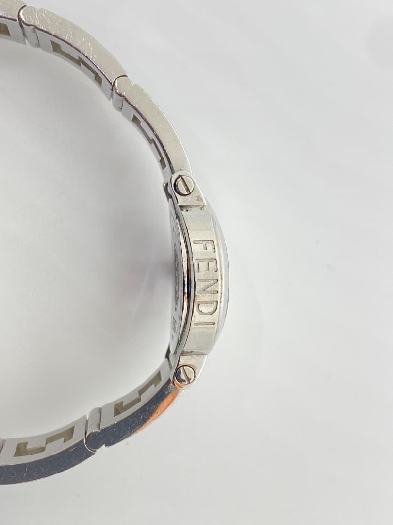 【保付・新品電池】フェンディ 6100L クアドロ ラウンド クォーツ シェル