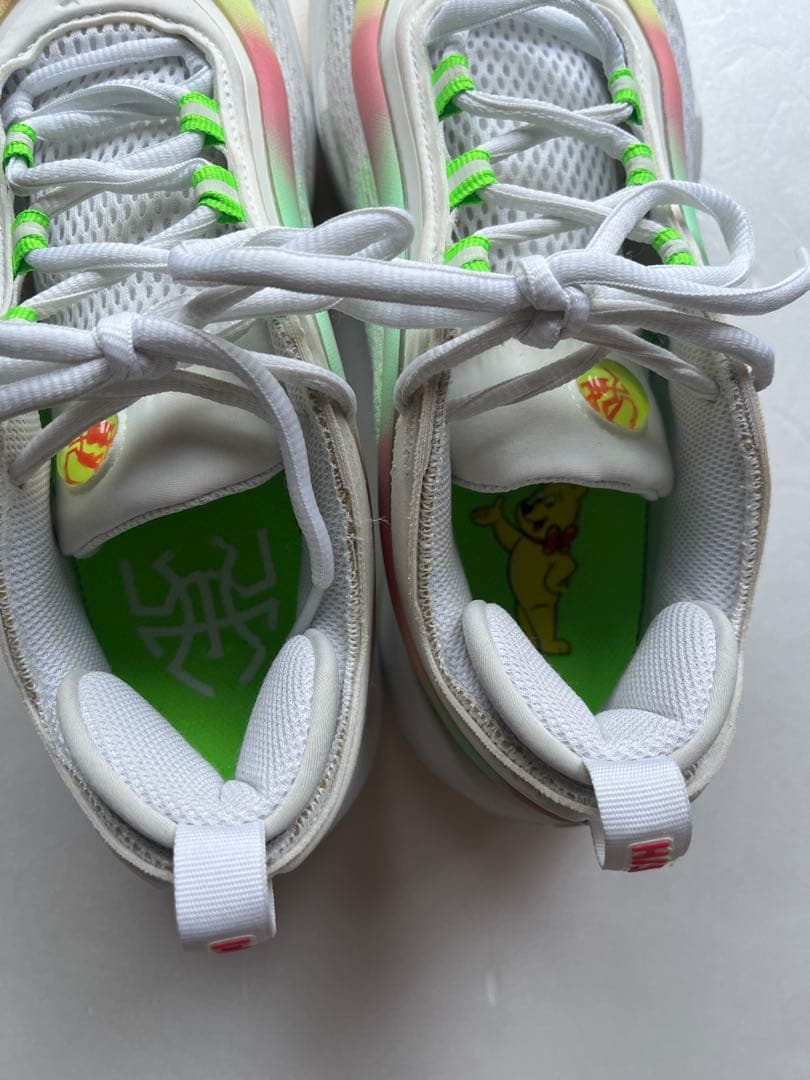 Adidas D.O.N. Issue 6 Footwear White 箱付き