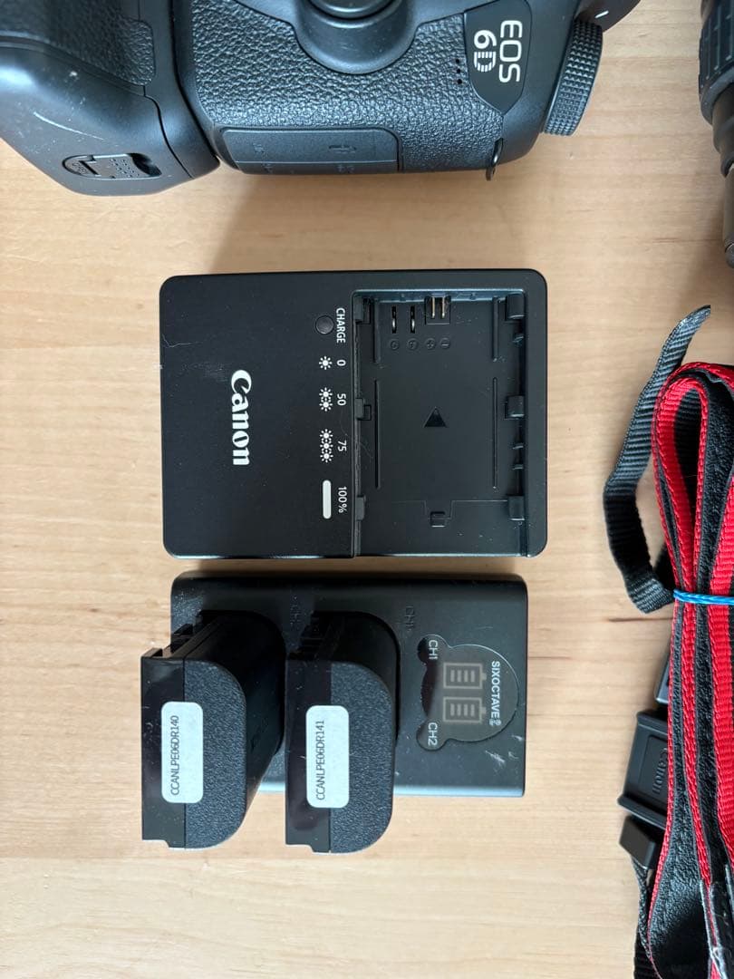 ☆美品☆ Canon 6D フルサイズ　レンズ2本セットバッテリークリップ付き！