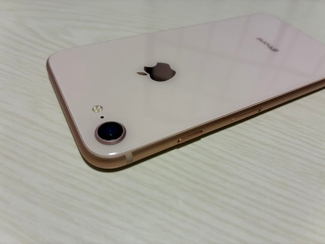 iPhone8 64GB ゴールド SIMフリー 100%