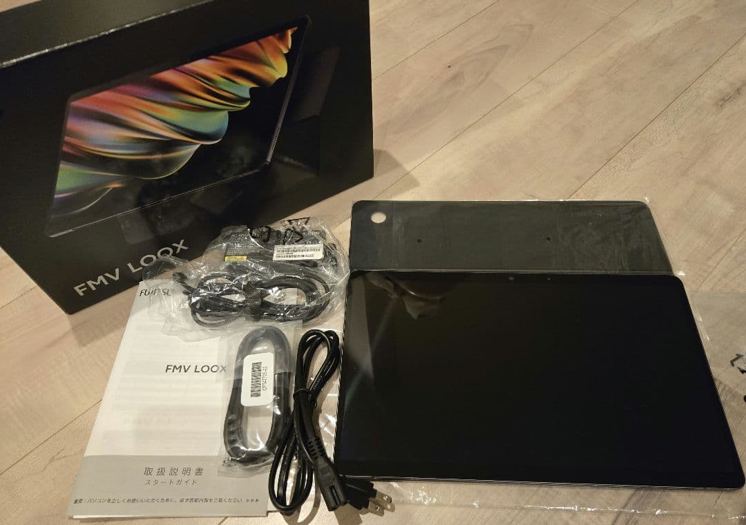 【訳あり処分特価】FMV LOOX 90/G FMVL90GB 最上位モデル