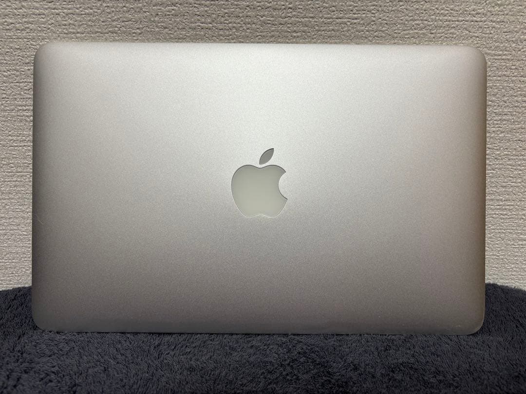Apple MacBook Air 6.1 シルバー 11インチ
