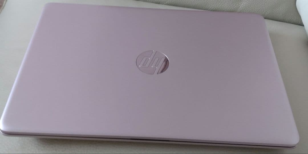 HP ノートパソコン　ピンク　14インチ