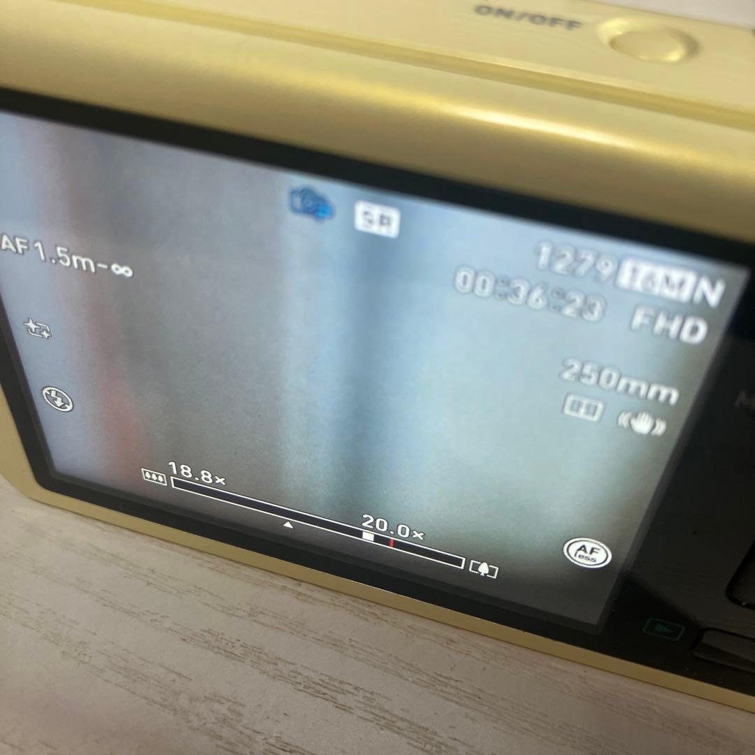 CASIO カメラ　EX-ZR70　イエロー　EXILIM 【生産終了品】