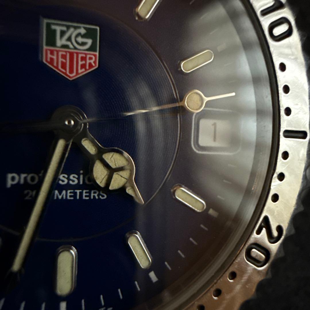 TAGHEUER タグホイヤー　プロフェッショナル200m WG111A
