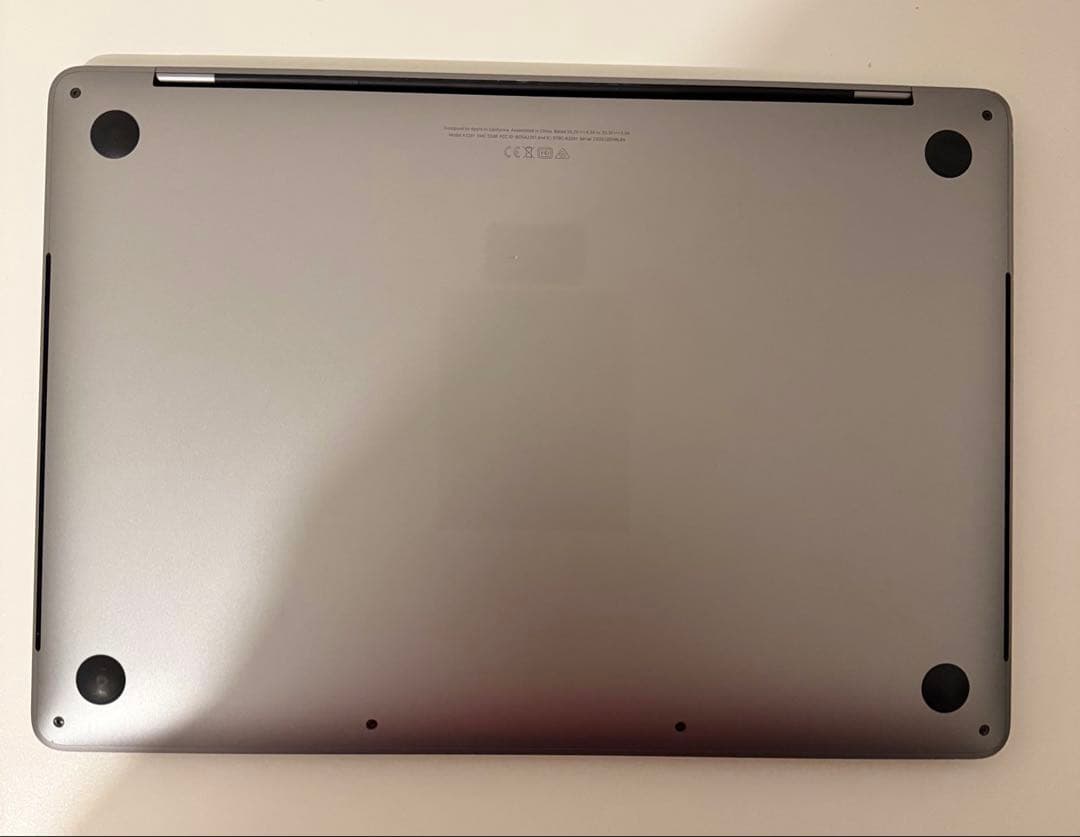 Macbook Pro 2020 13インチ Windows 11 Pro