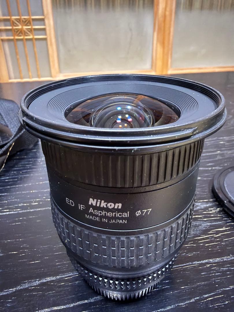 超広角レンズ 18-35mm 超広角～広角域 Nikon NIKKOR