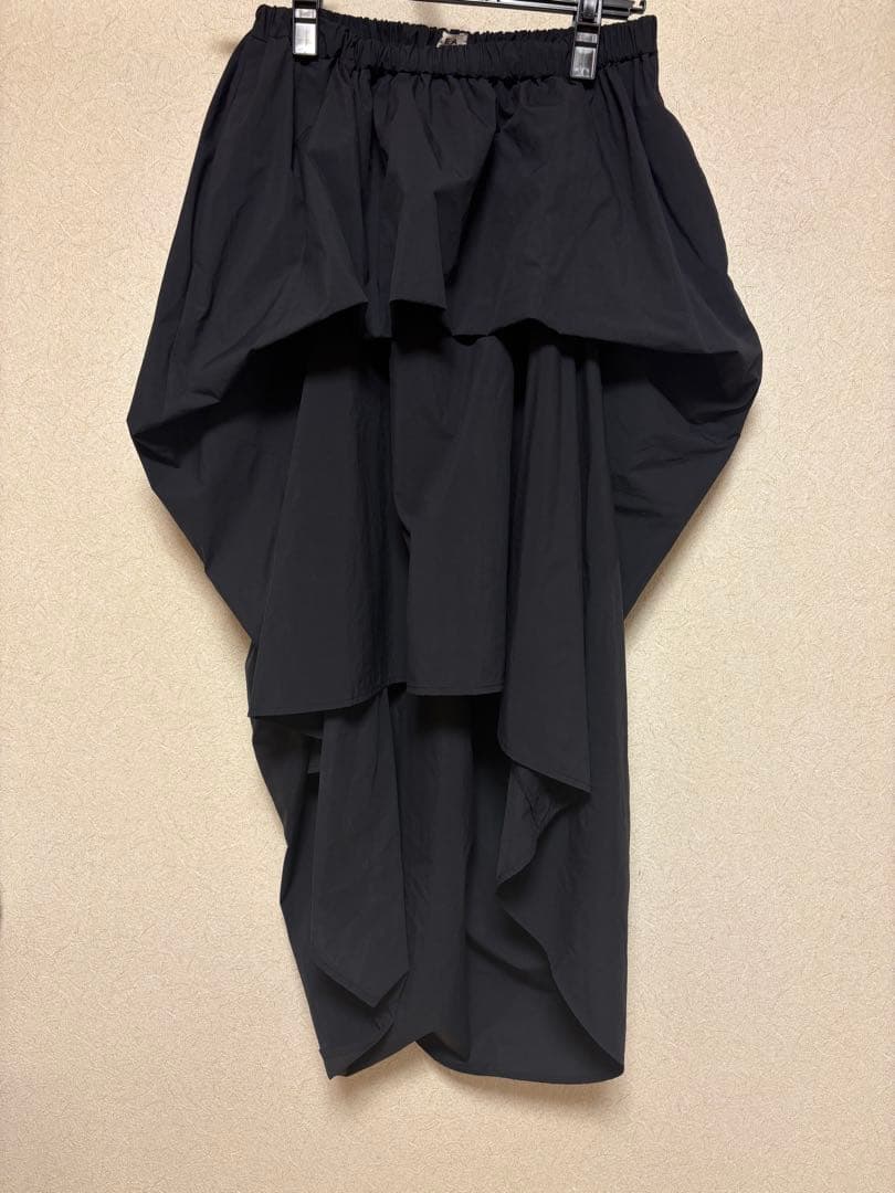 SEA TYPEWRITER DRAPE SKIRTドレープスカート/ ブラック