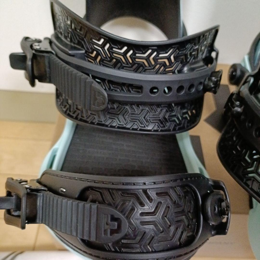 未使用　24-25 UNIONビンディング　STR　サイズM　グラトリ