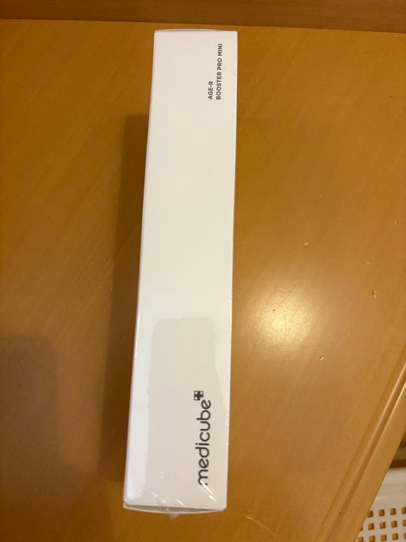 新品未開封　メディキューブ　AGE-R BOOSTER PRO MINIホワイト