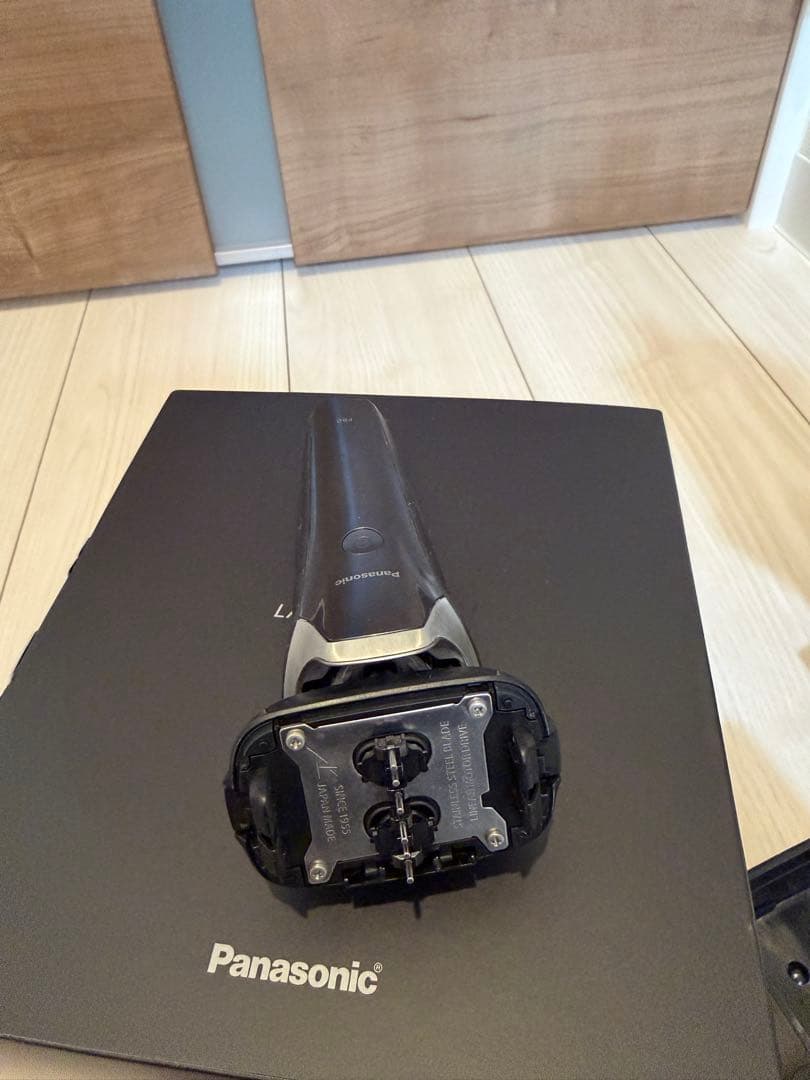 Panasonic ラムダッシュPRO ６枚刃 ES-LS9CX