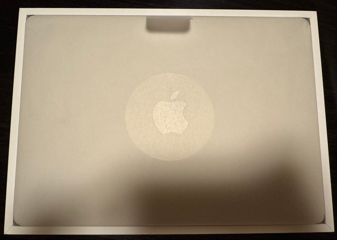 ほぼ新品Apple MacBook Air本体M2 16GB/256GB