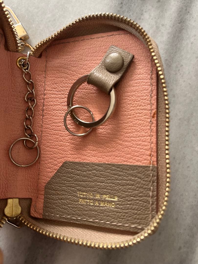 ラルコバレーノのスマートWキーケース