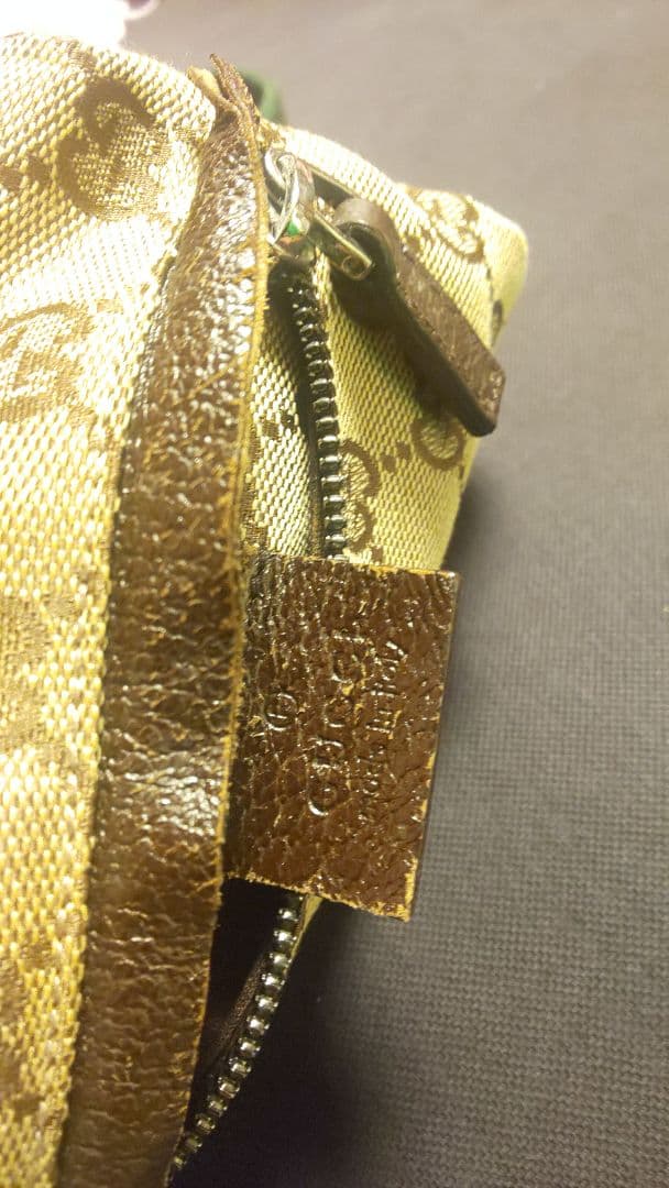 美品　グッチ　CG キャンパス　ウエストポーチ　ボディバッグ※要確認