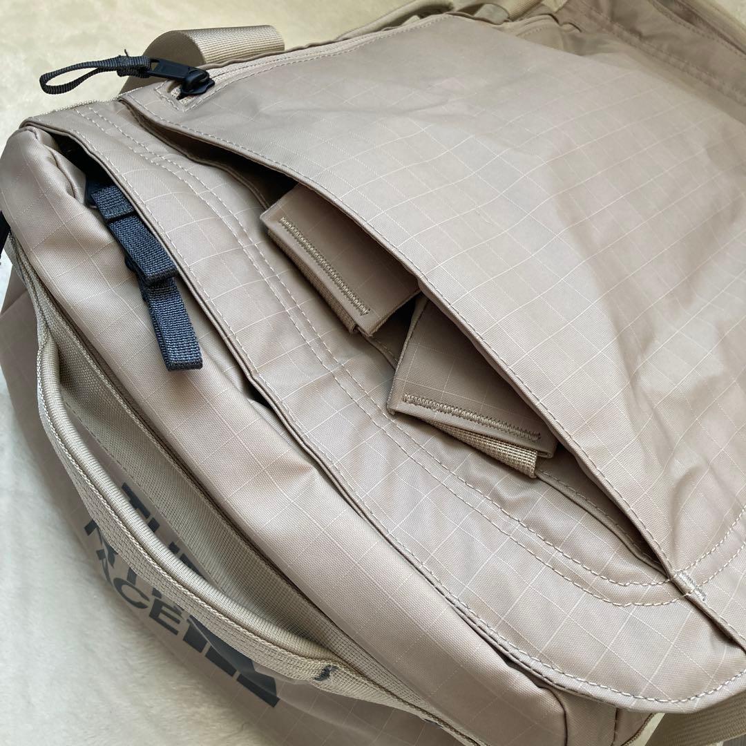 旅行かばん・小分けバッグ THENORTHFACE BASECAMP VOYAGER 42L