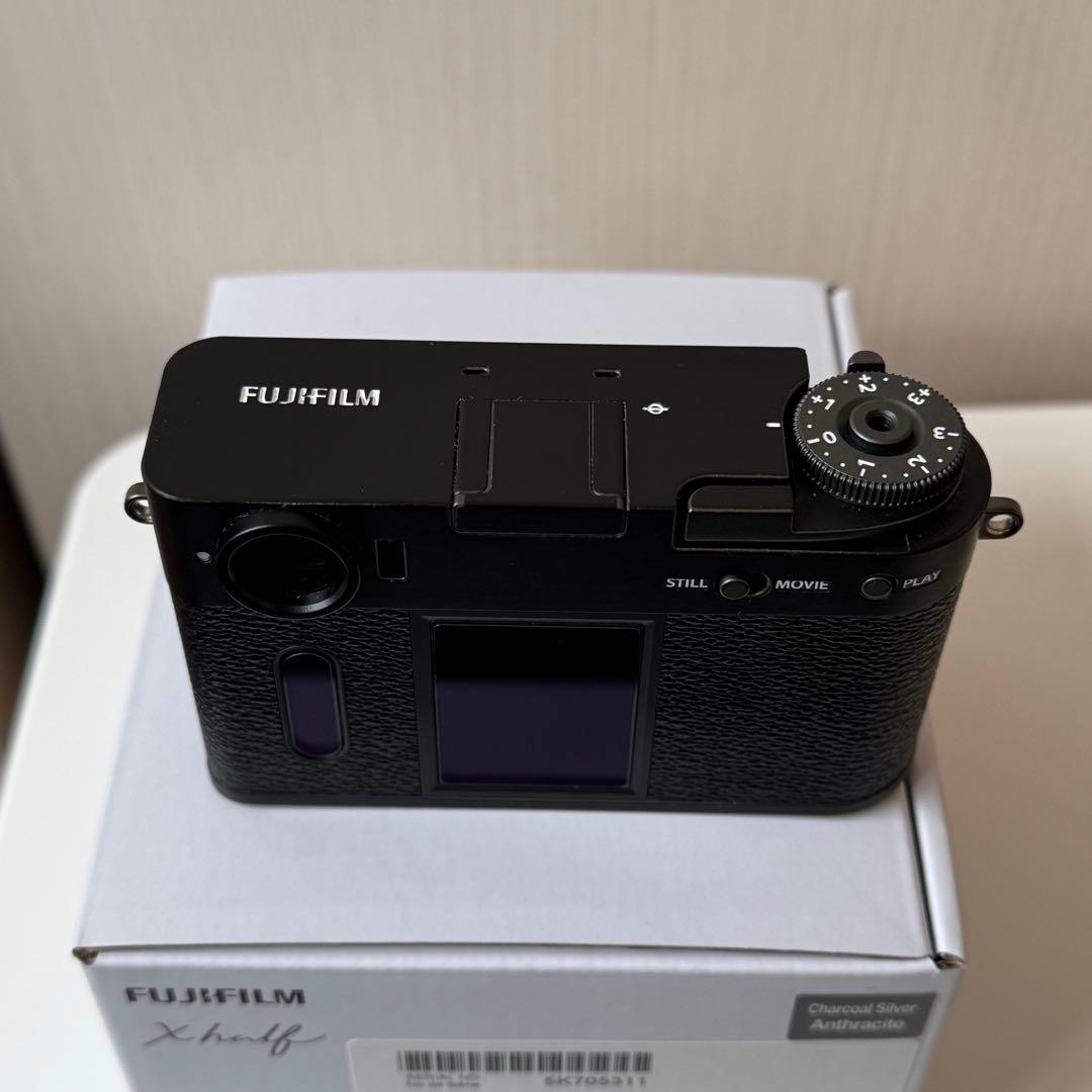 FUJIFILM X Half X-HF1 チャコールシルバー