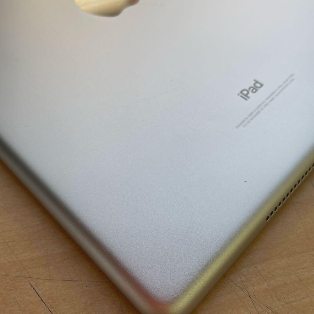 iPad 第6世代　A1893　Wi-Fiモデル　シルバー　32GB 美品　#7