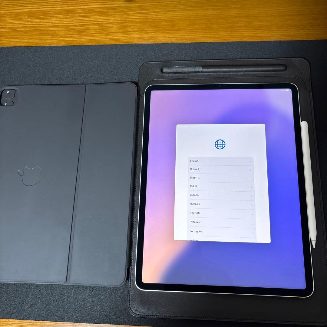 ほぼ未使用 iPad Pro 12.9 第6世代 M2 128GB おまけ付き