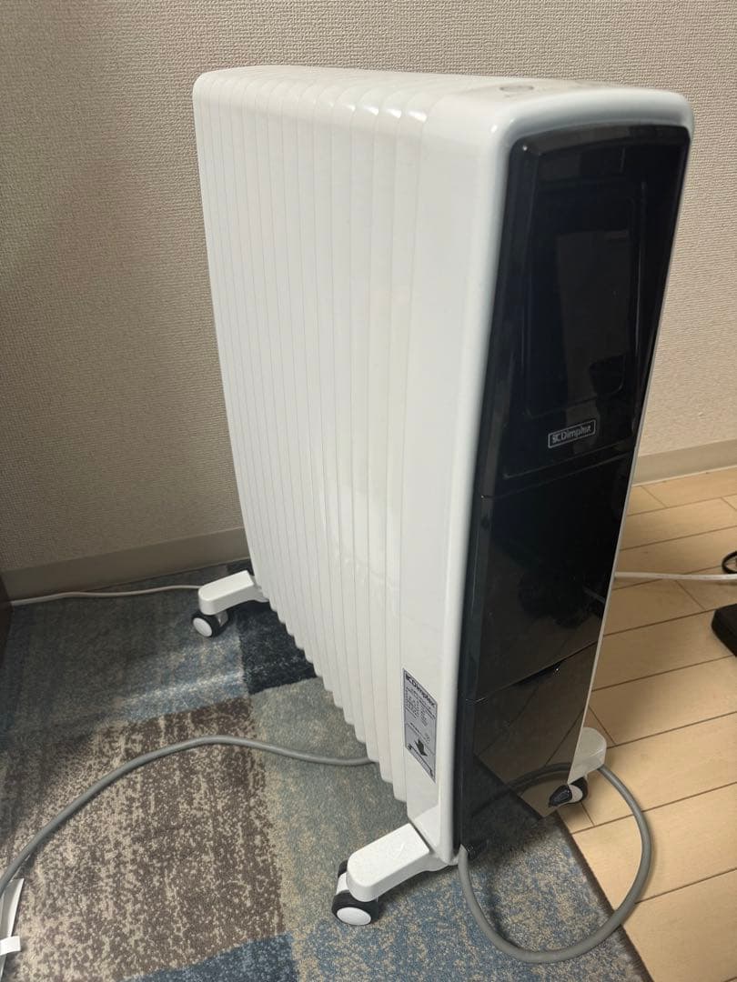 Dimplex オイルフリーヒーター 白色  元値: 3.8万円