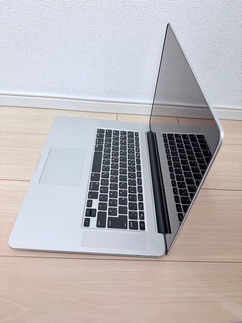 MacBookPro 15インチ/16GB/SSD 512GB/初期化済