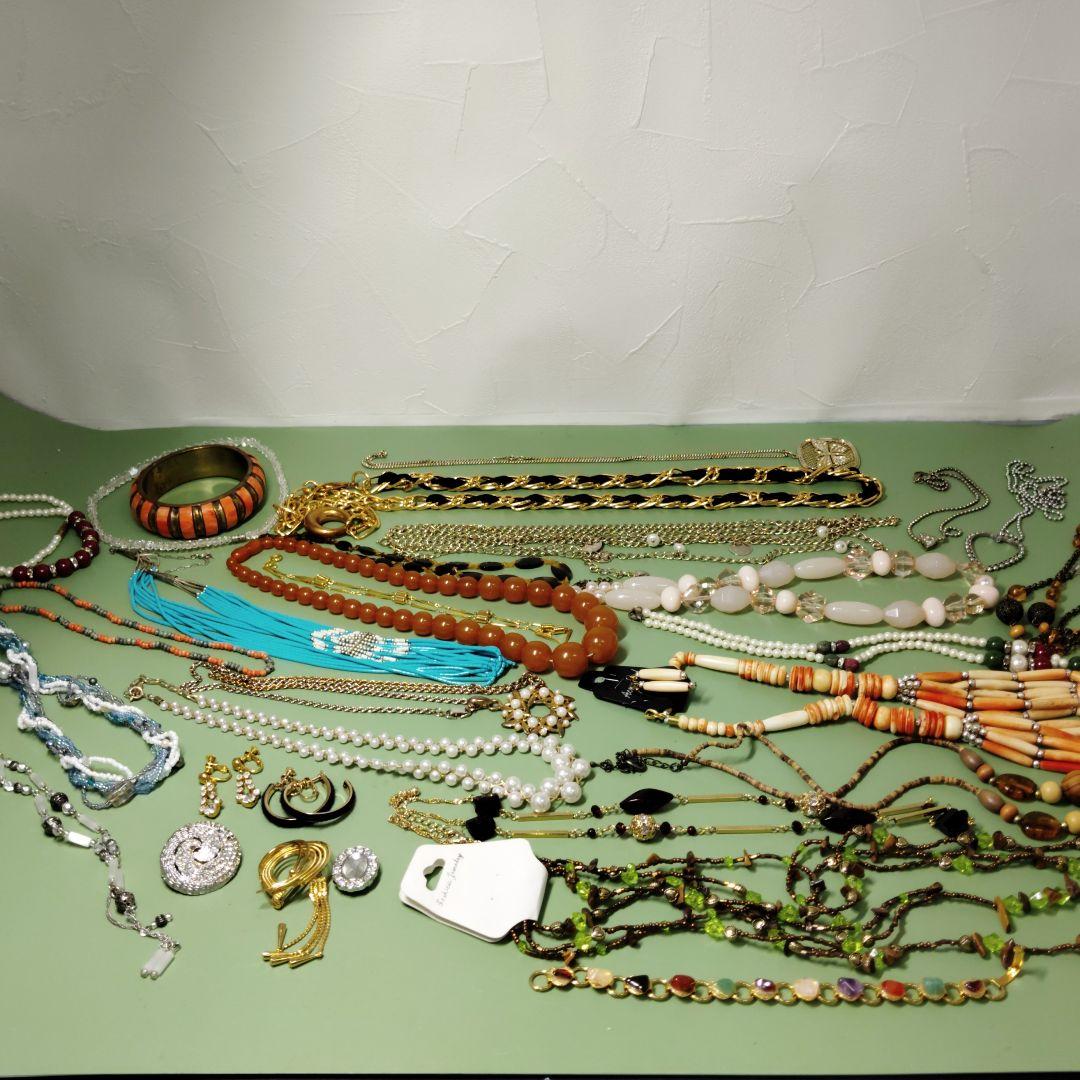 ☆アクセサリーまとめ売り☆ネックレス ブレスレット イヤリング　ブローチ