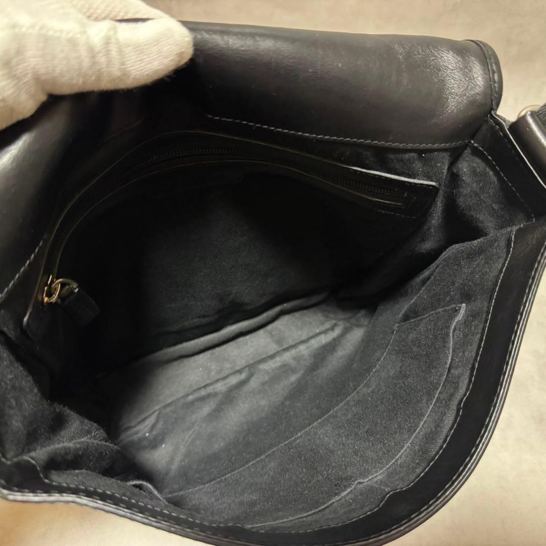 バリー　メッセンジャーバッグ　パンチング　トレインスポッティング　A4