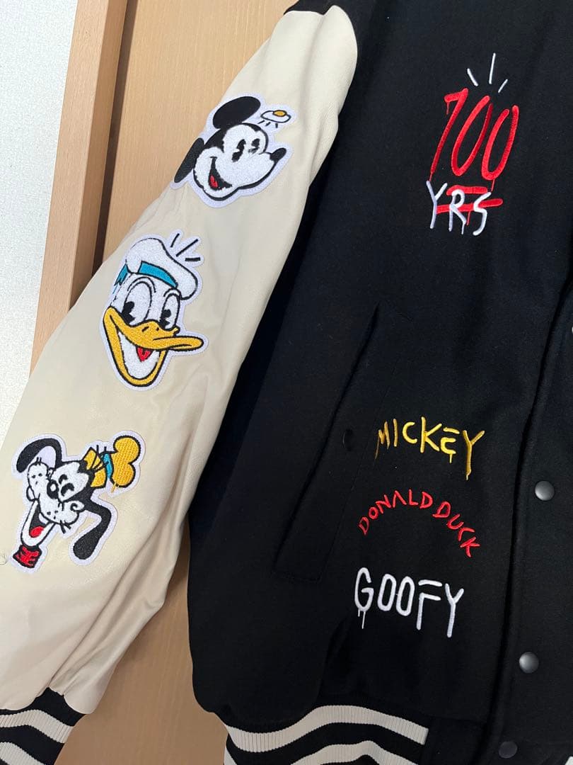 【新品未使用】 ディズニー　スタジャン　Lサイズ