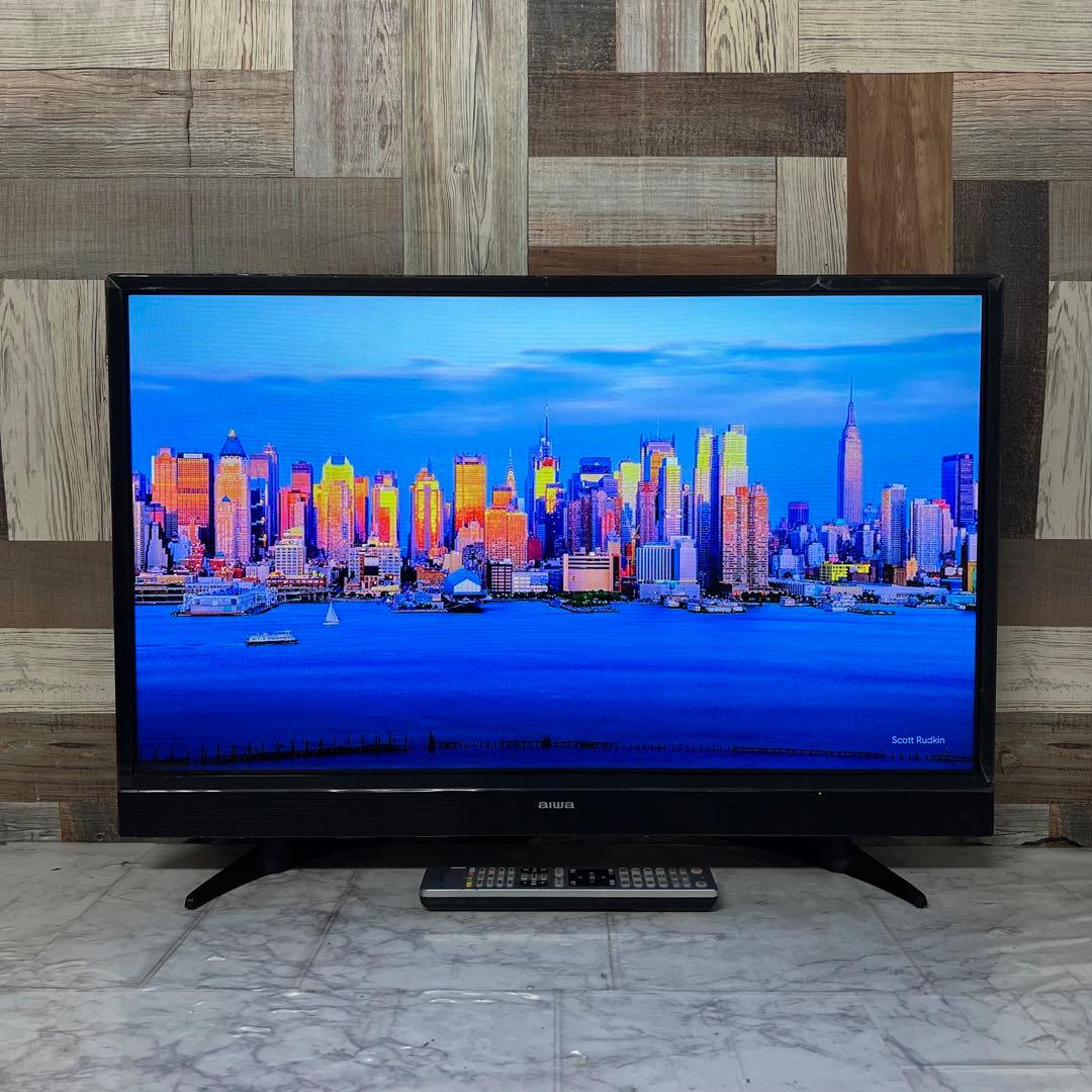 即日受渡❣️全国送料込 aiwa32V型ハイビジョンWチューナーで裏番組録画対応