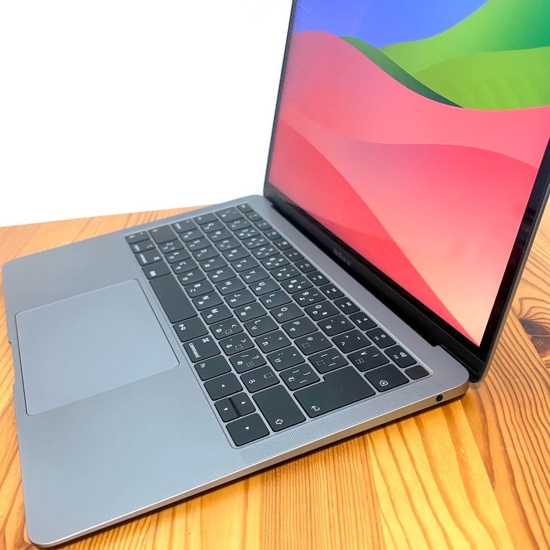 美品 MacBook Air 13インチ バッテリー良好 箱付 128GB