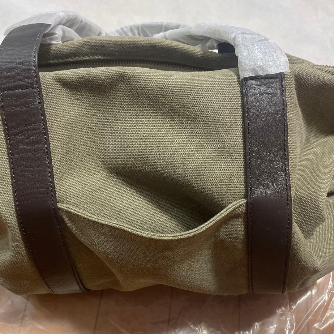 未使用イルビゾンテ　サインロゴ　トートバッグ　レザーキャンパス牛革